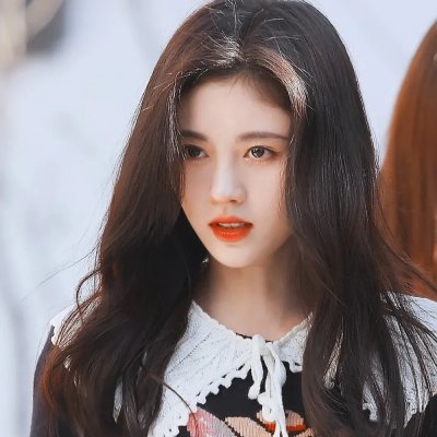 关于她